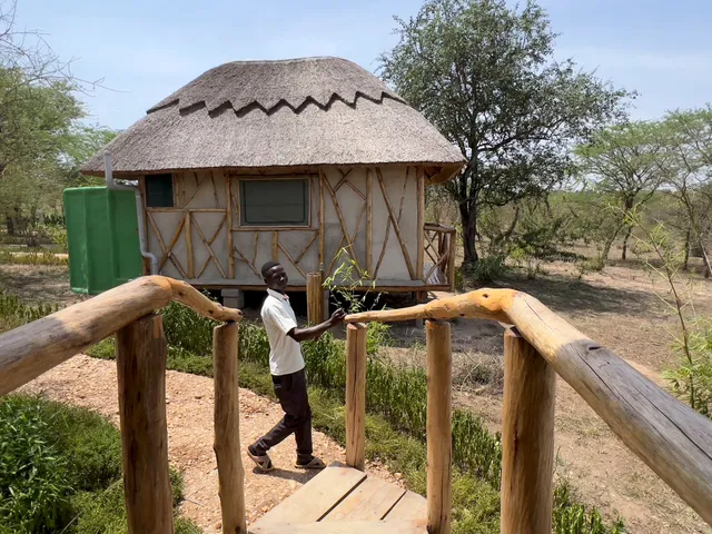 Pakuba Safari Lodge